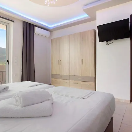 Appartement Dionysia A2 *